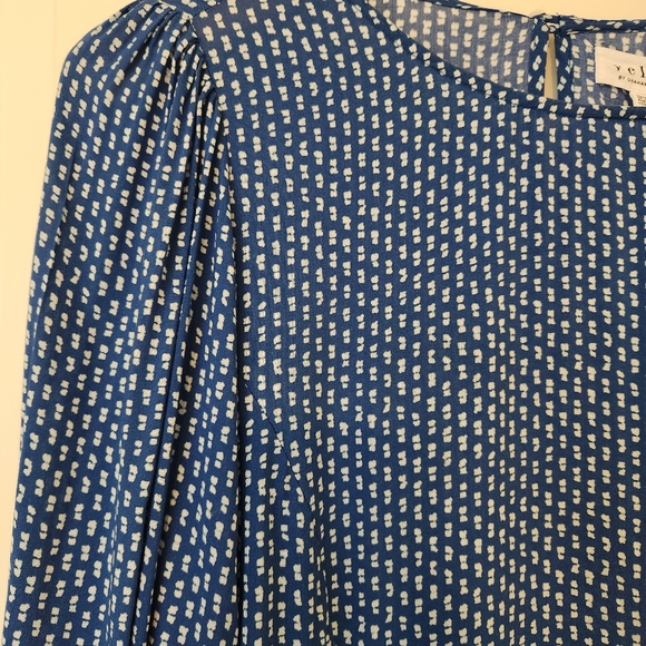 Velvet By Graham And Spencer Marnita Dress Blue White Print Lightweight Large - Picture 6 of 16